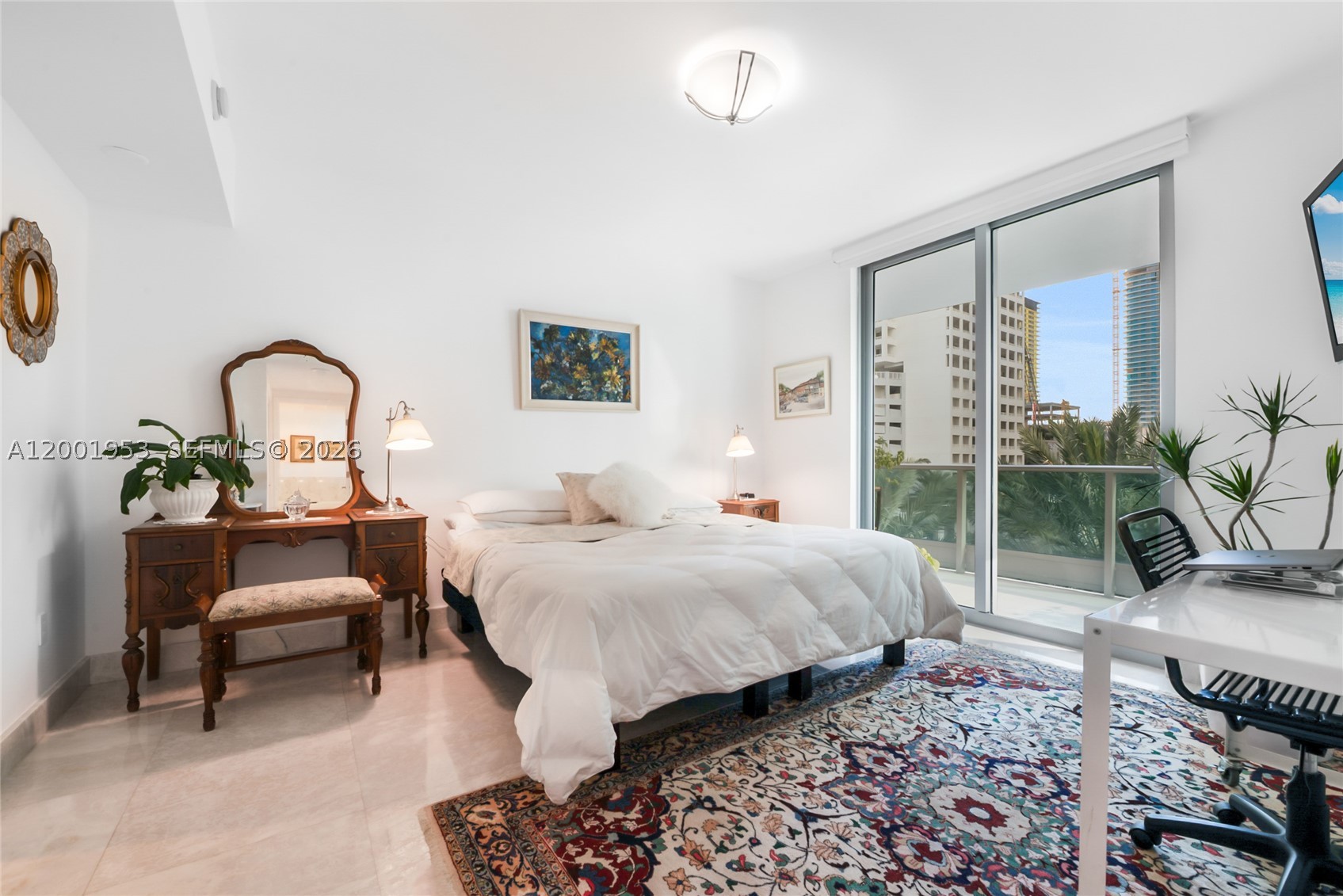 1331 Brickell Bay Dr #408, Miami FL 33131