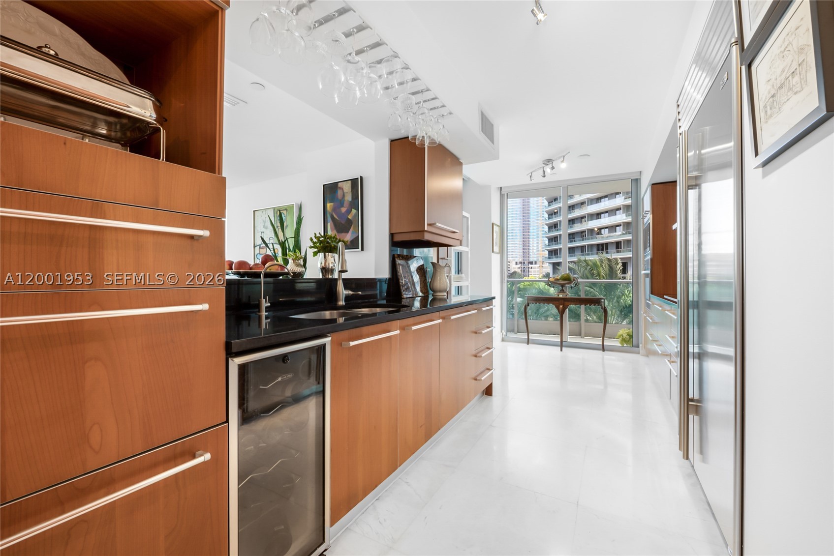 1331 Brickell Bay Dr #408, Miami FL 33131