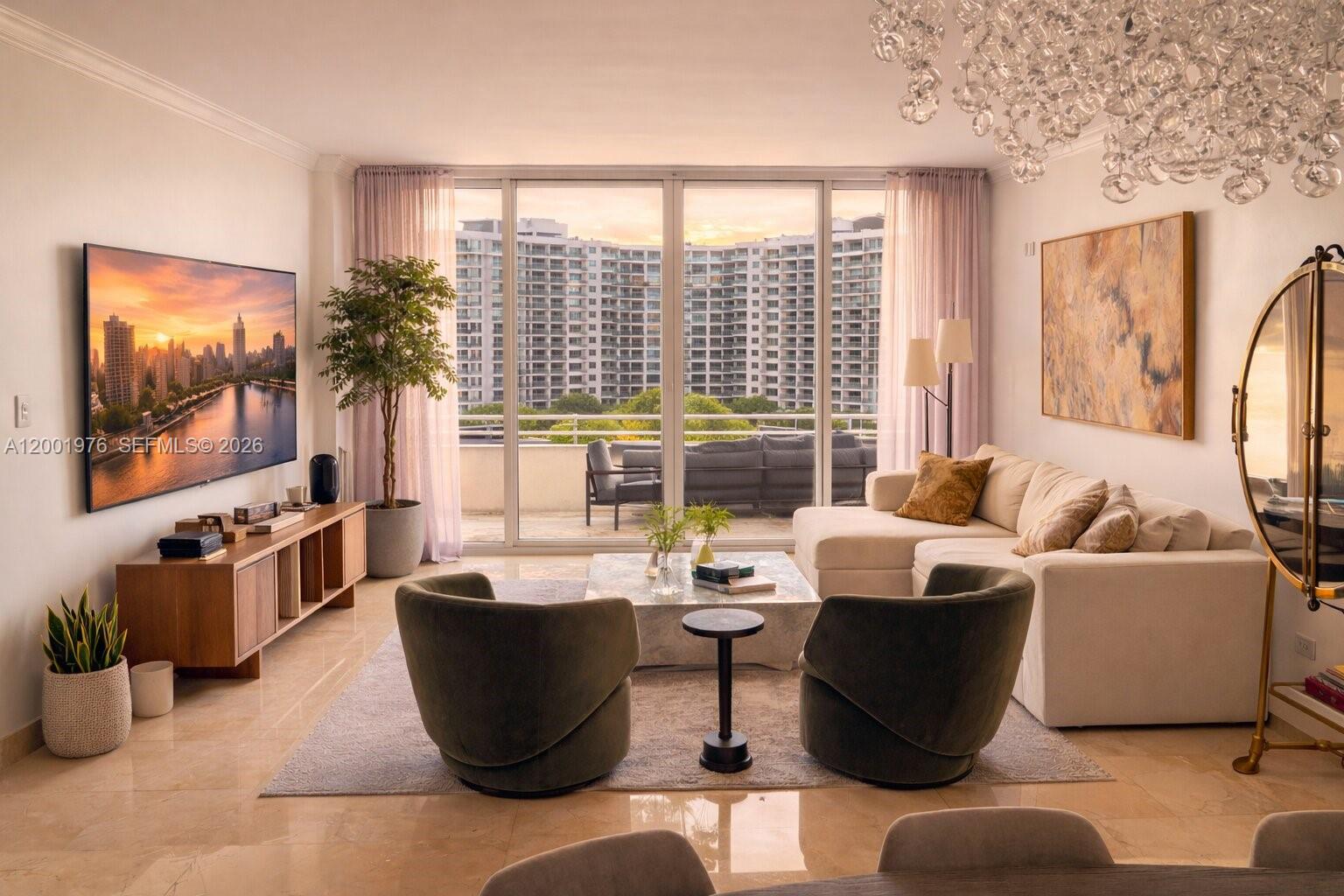 848 Brickell Key Dr #905, Miami FL 33131
