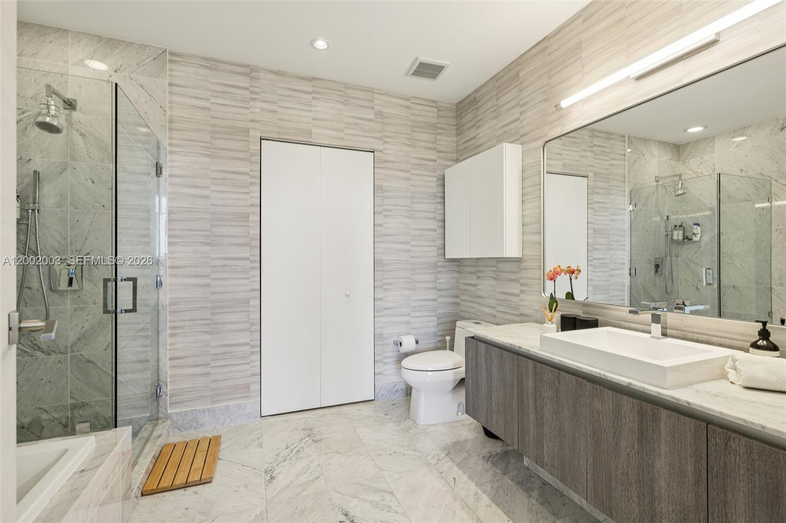 801 S Miami Ave #4902, Miami FL 33130