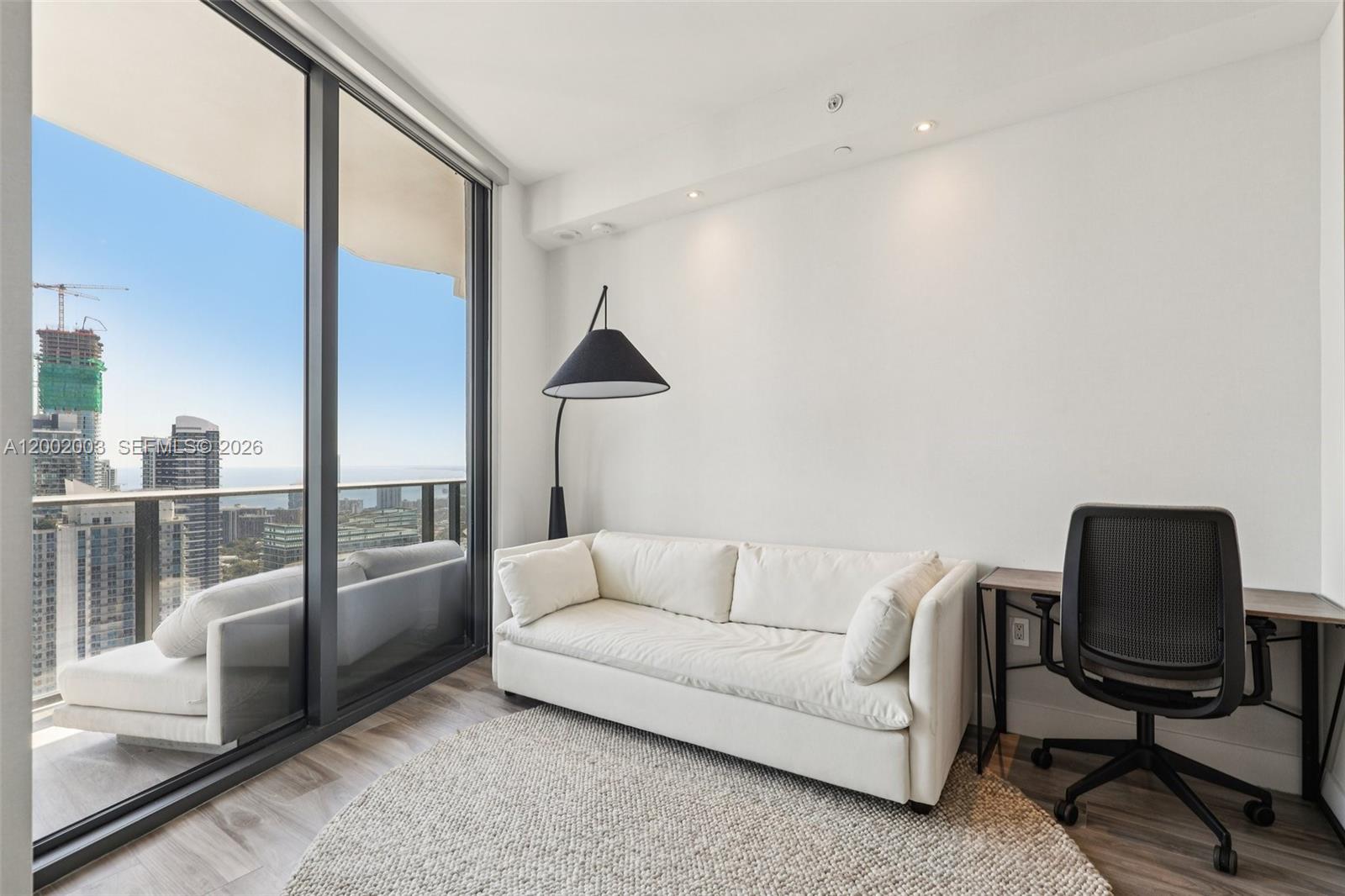 801 S Miami Ave #4902, Miami FL 33130