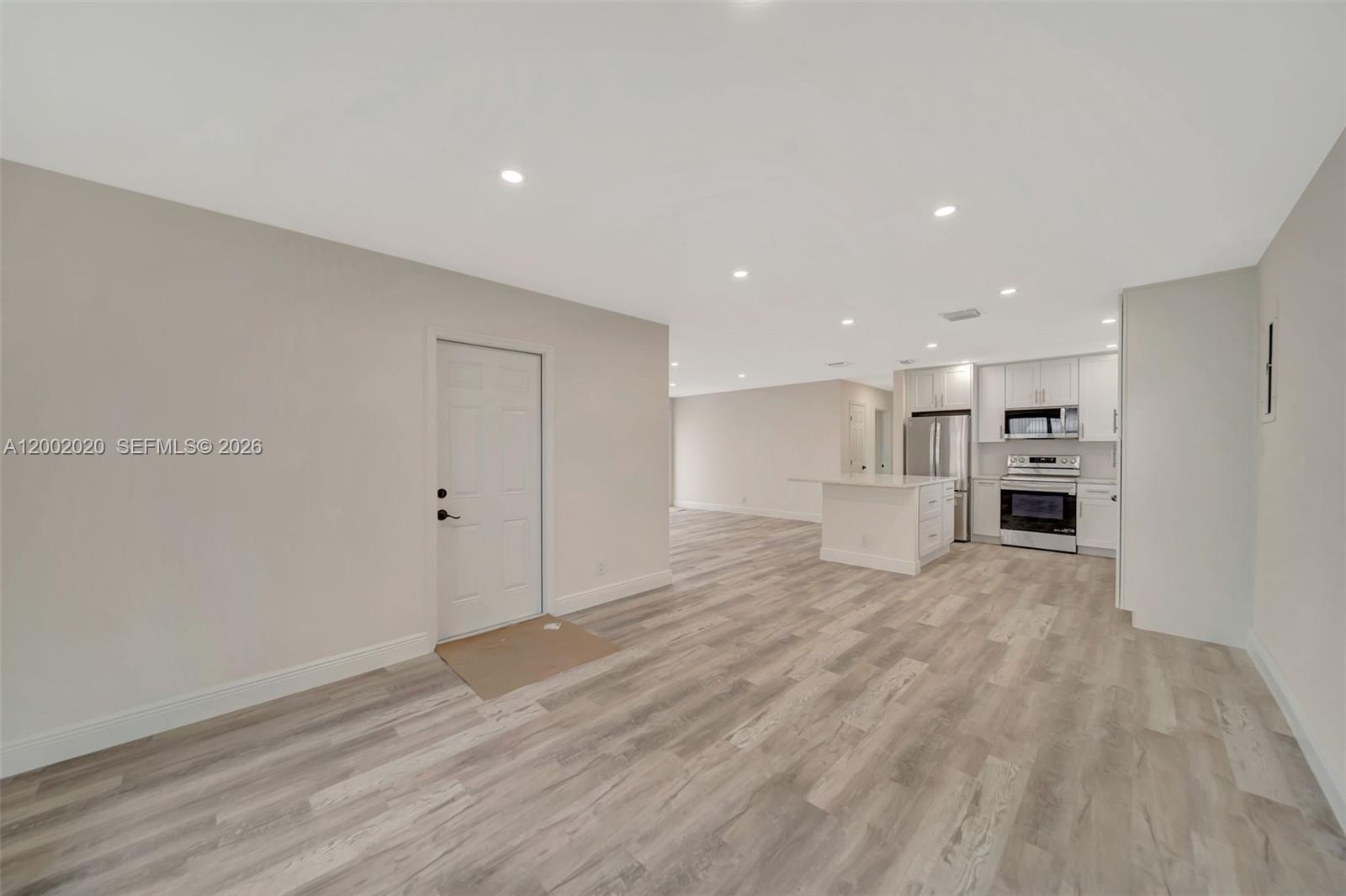 8502 NW 59th Street, Tamarac FL 33321