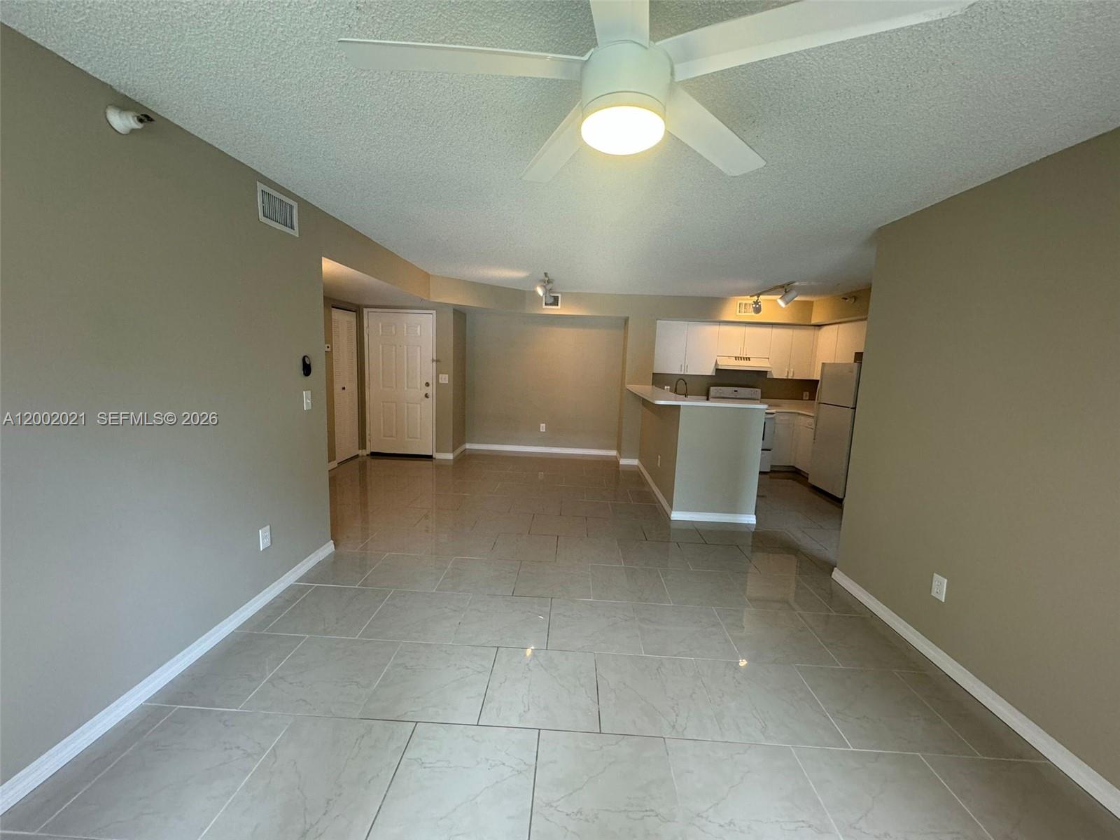 111 Yacht Club Way #107, Hypoluxo FL 33462