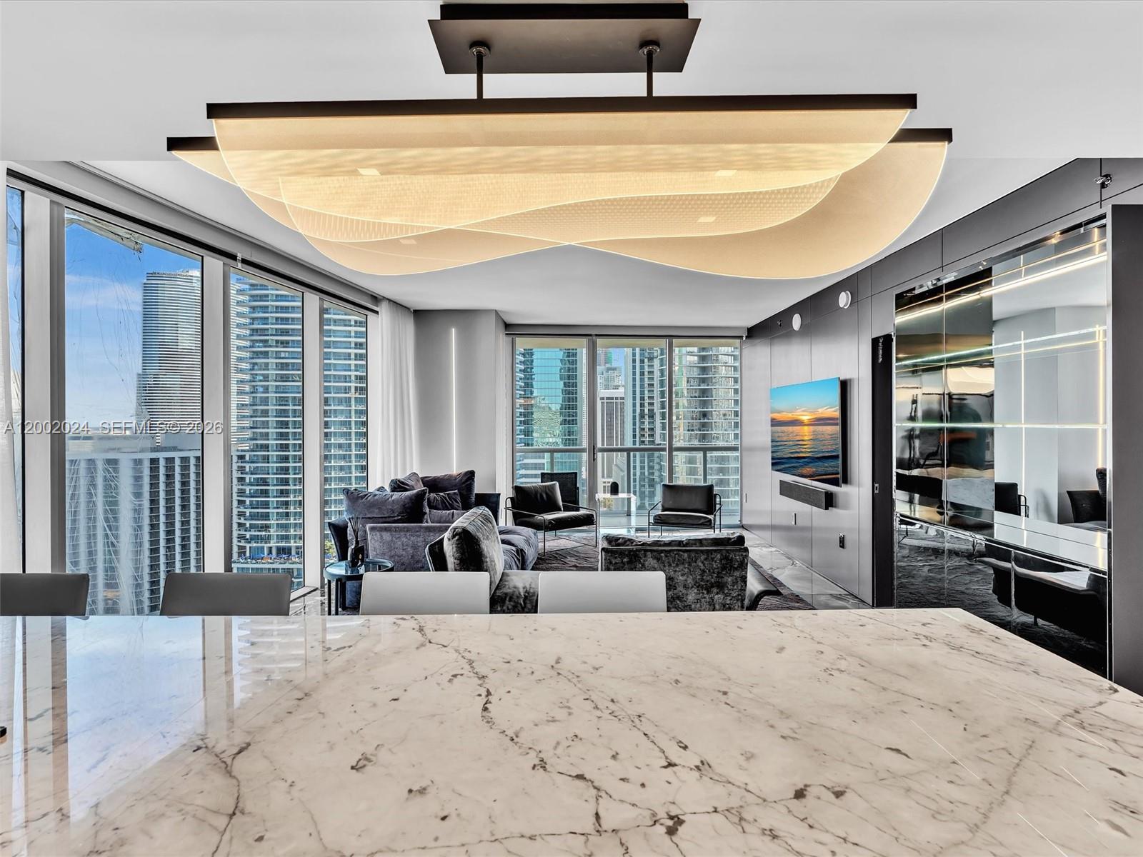 475 Brickell Ave #2715, Miami FL 33131