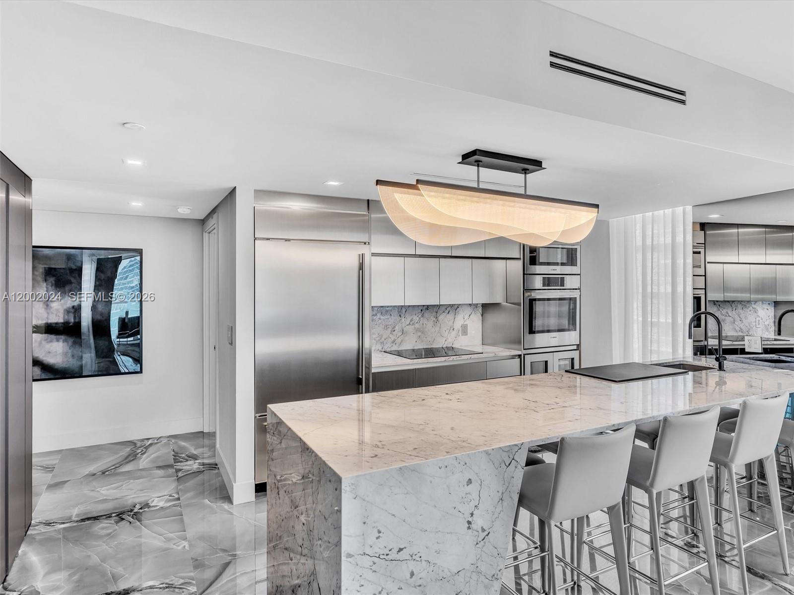 475 Brickell Ave #2715, Miami FL 33131