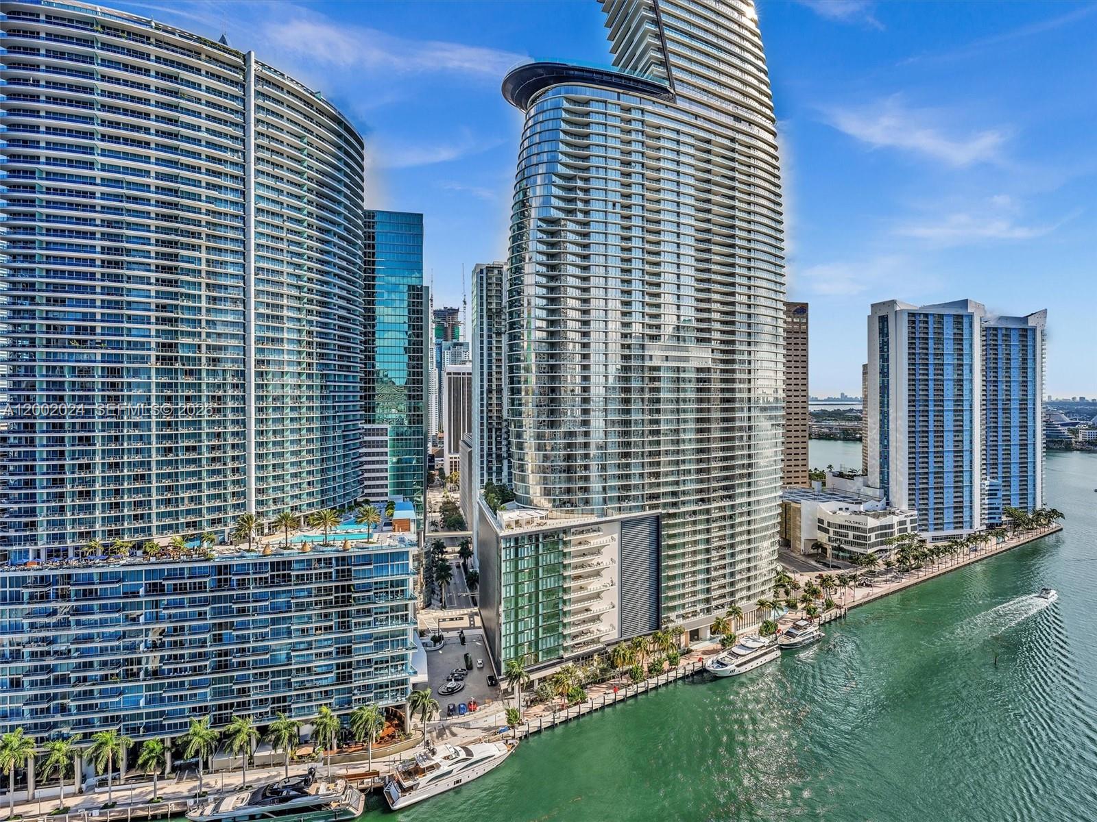 475 Brickell Ave #2715, Miami FL 33131