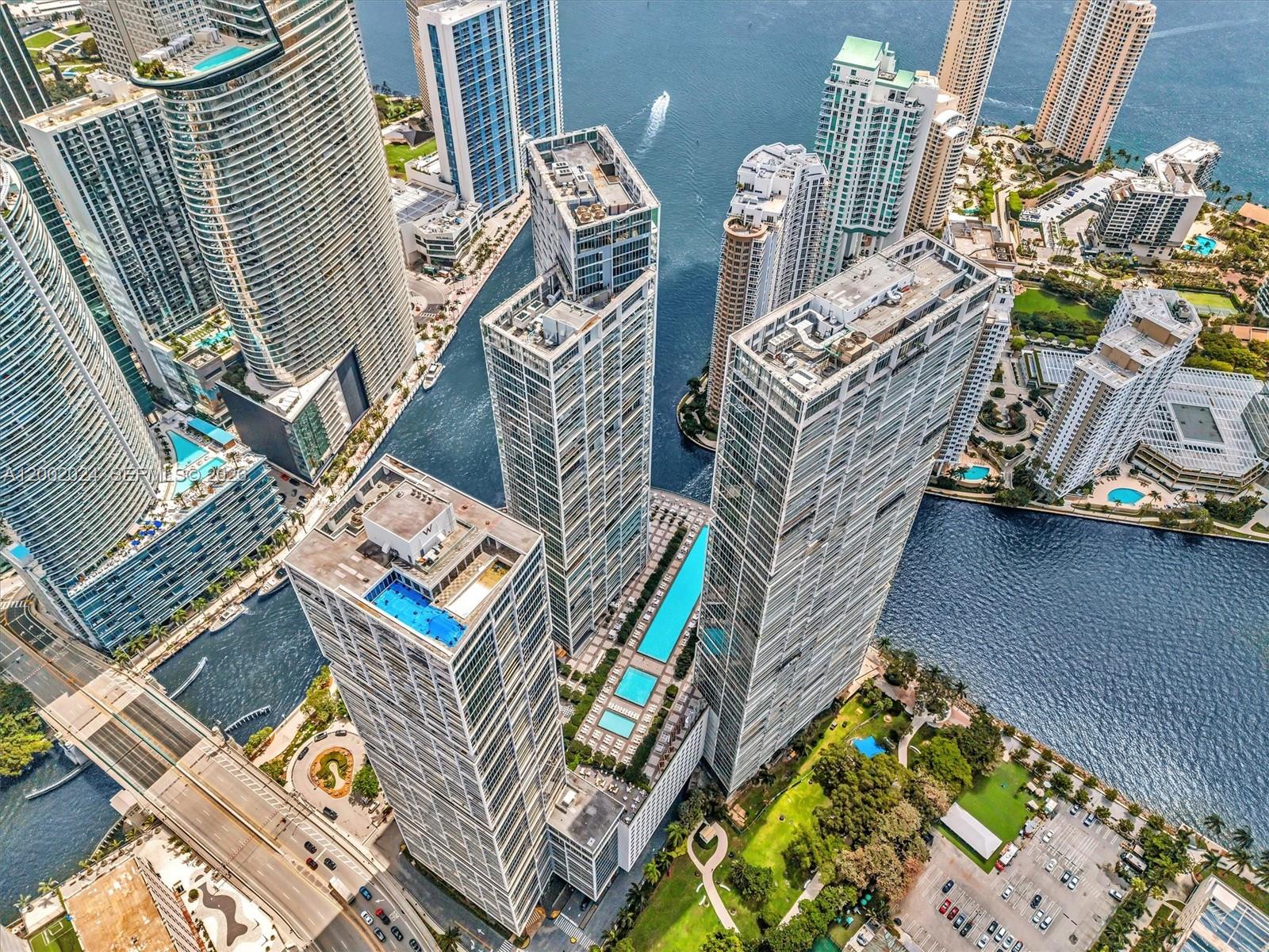 475 Brickell Ave #2715, Miami FL 33131