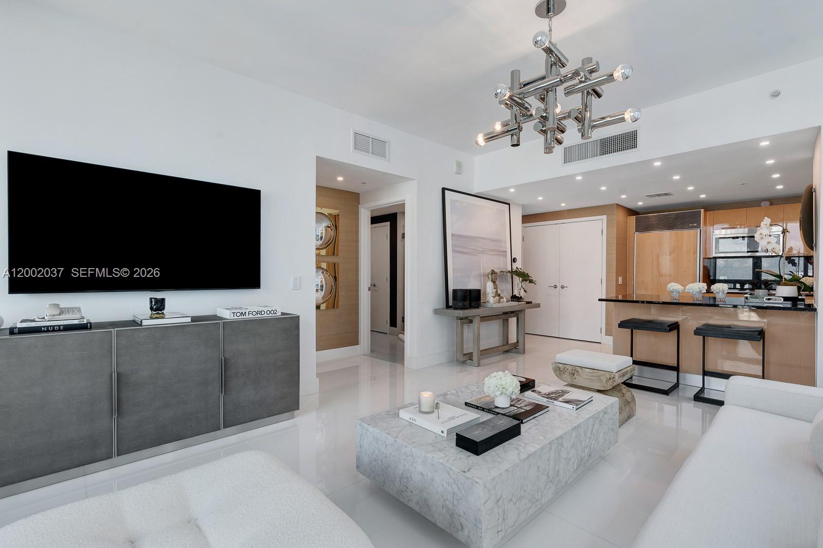6899 Collins Ave #1109, Miami Beach FL 33141