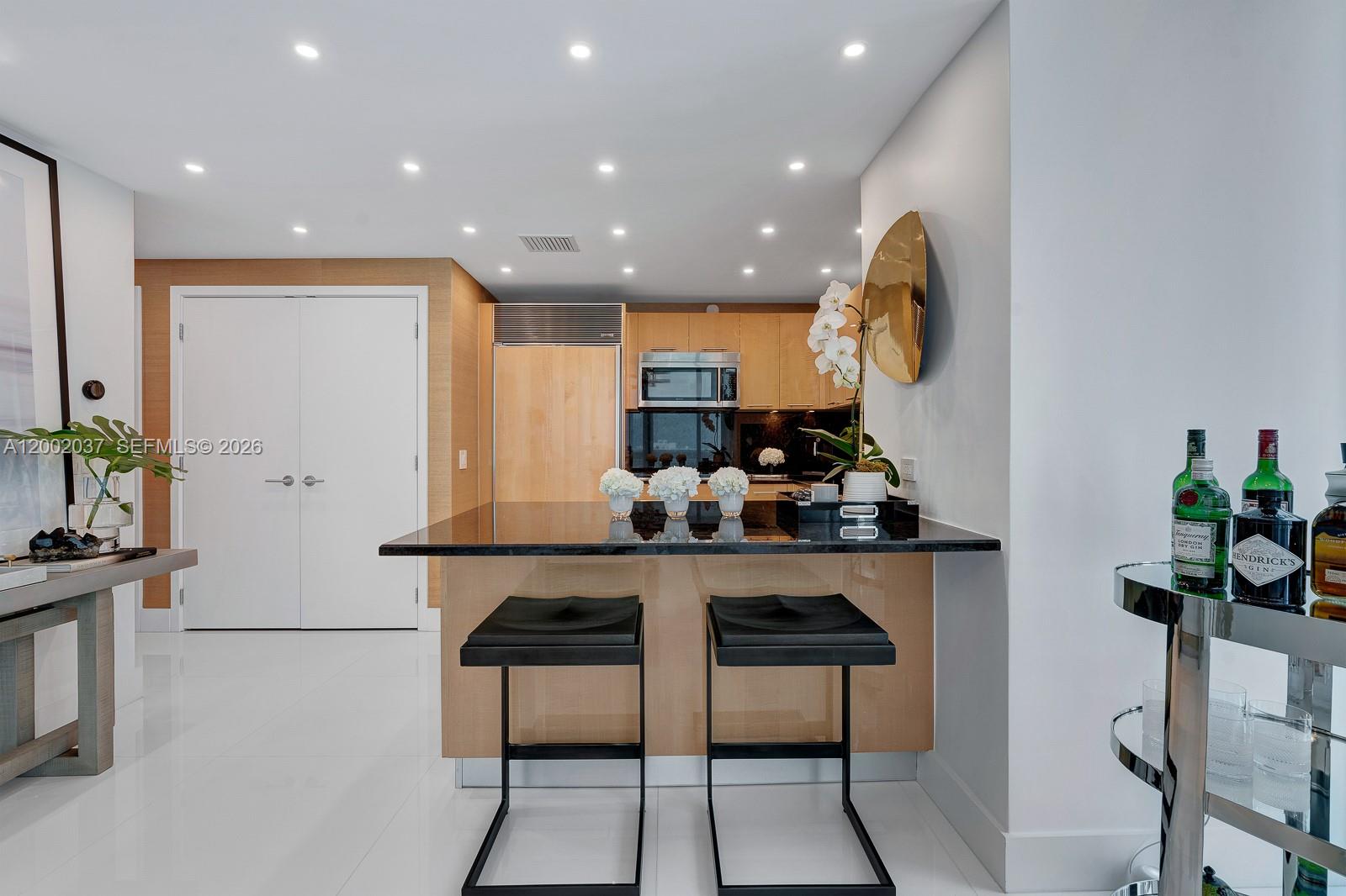 6899 Collins Ave #1109, Miami Beach FL 33141