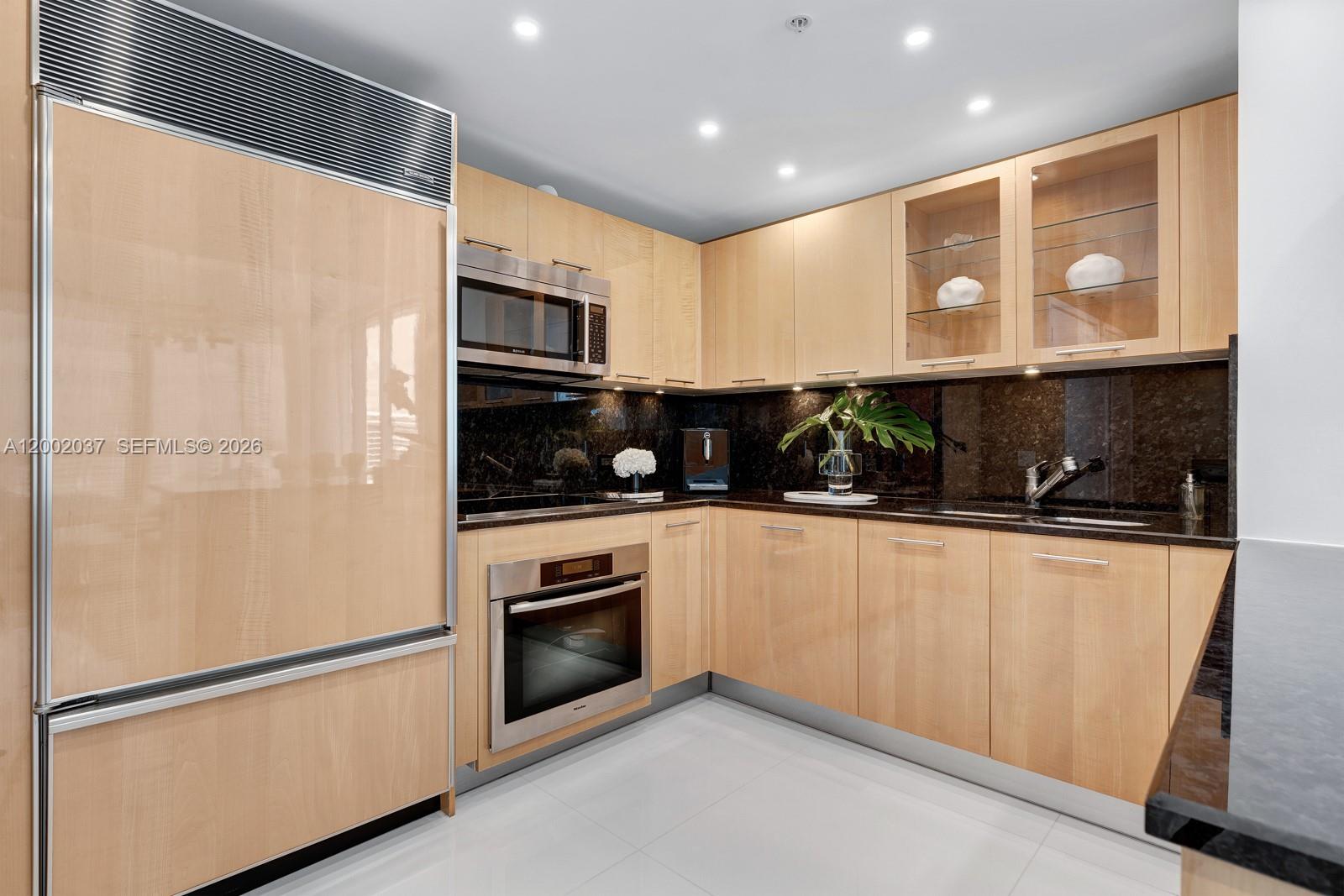 6899 Collins Ave #1109, Miami Beach FL 33141