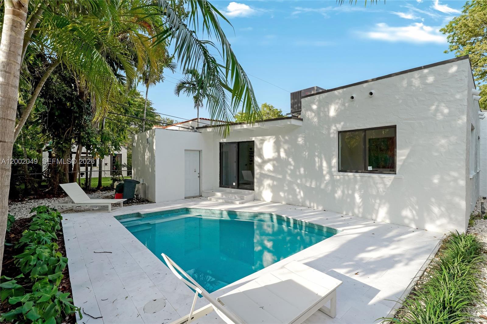 1230 Pizarro St, Coral Gables FL 33134