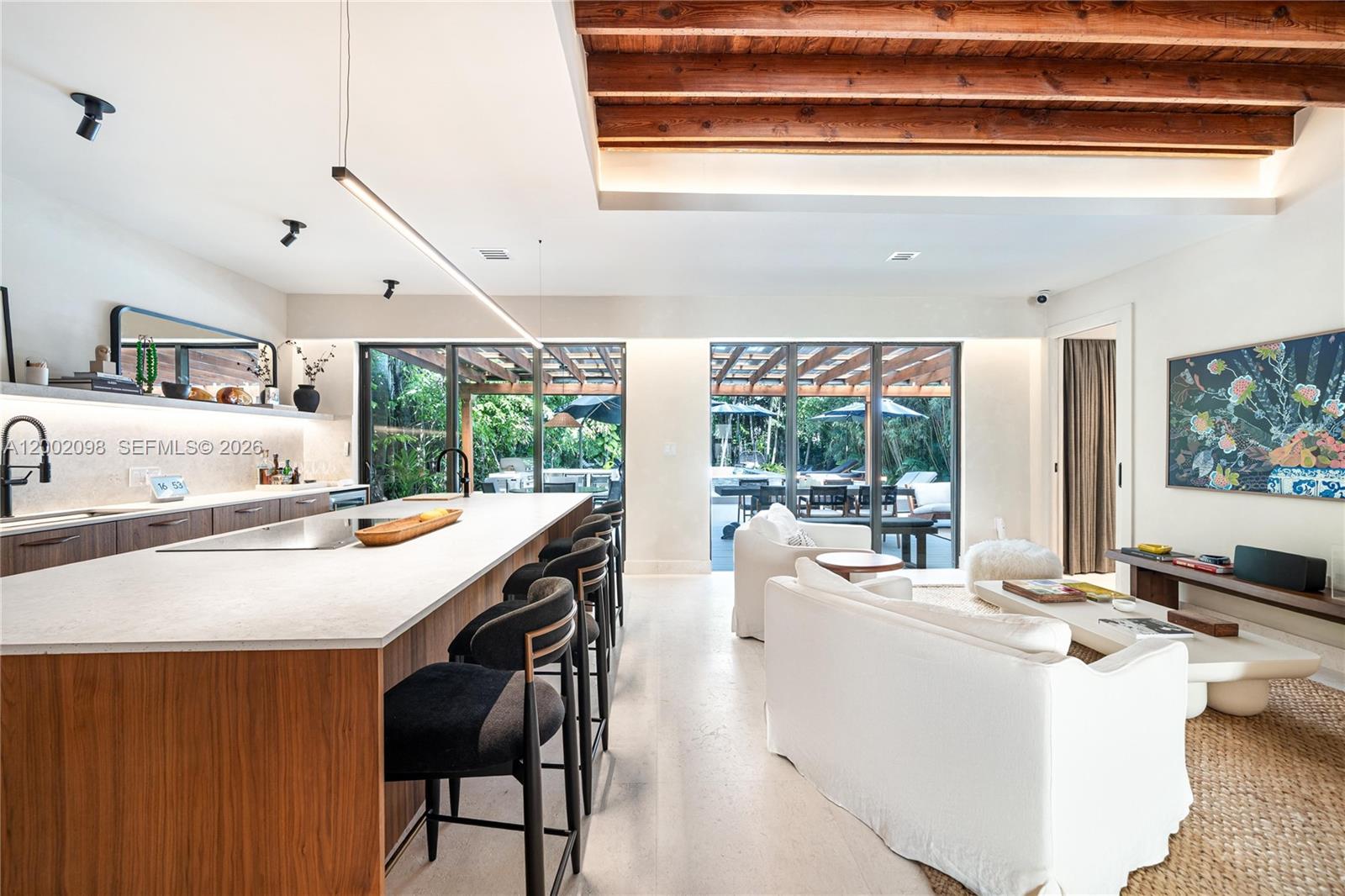 1735 Michigan Ave, Miami Beach FL 33139