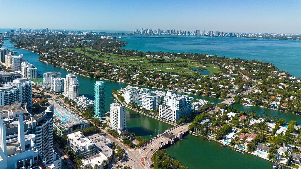 Miami Beach FL 33141 - A12002135