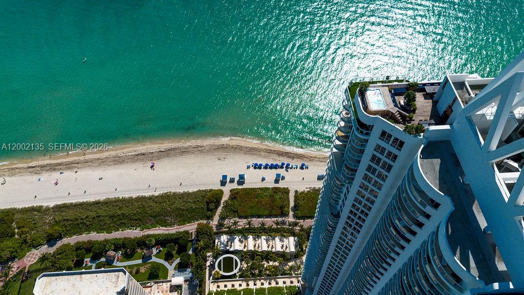 Miami Beach FL 33141 - A12002135