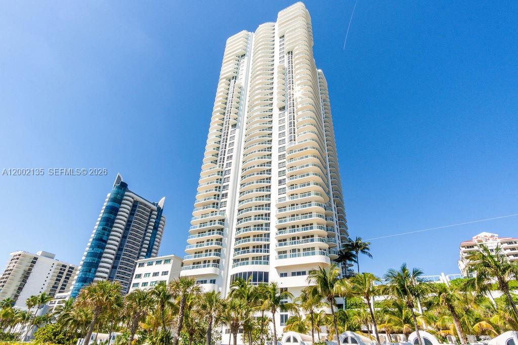 Miami Beach FL 33141 - A12002135