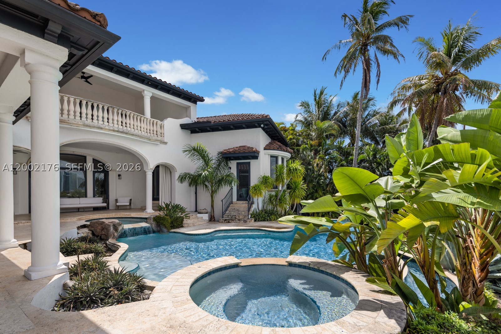 432 S Hibiscus Dr, Miami Beach FL 33139