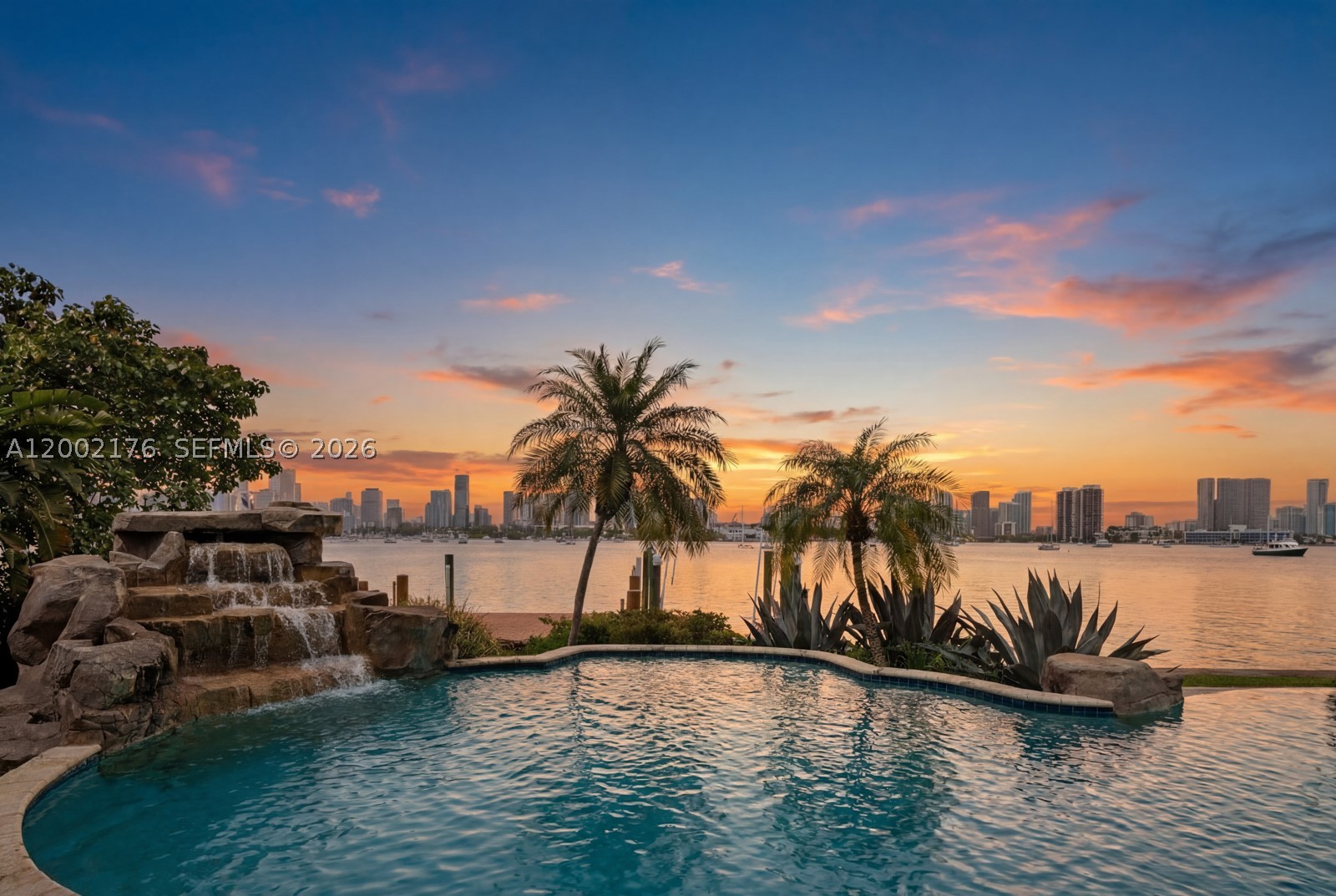 432 S Hibiscus Dr, Miami Beach FL 33139