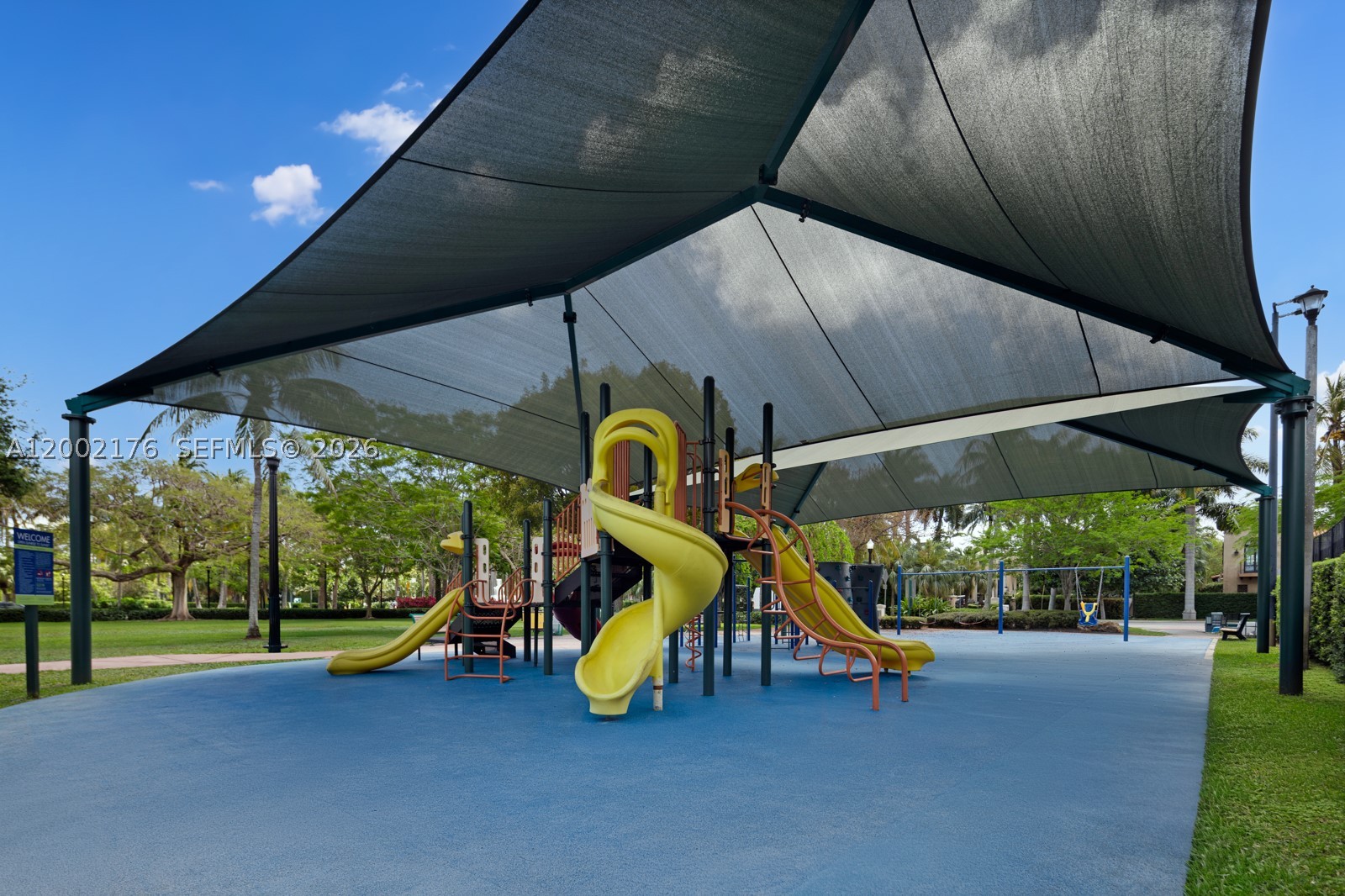 432 S Hibiscus Dr, Miami Beach FL 33139