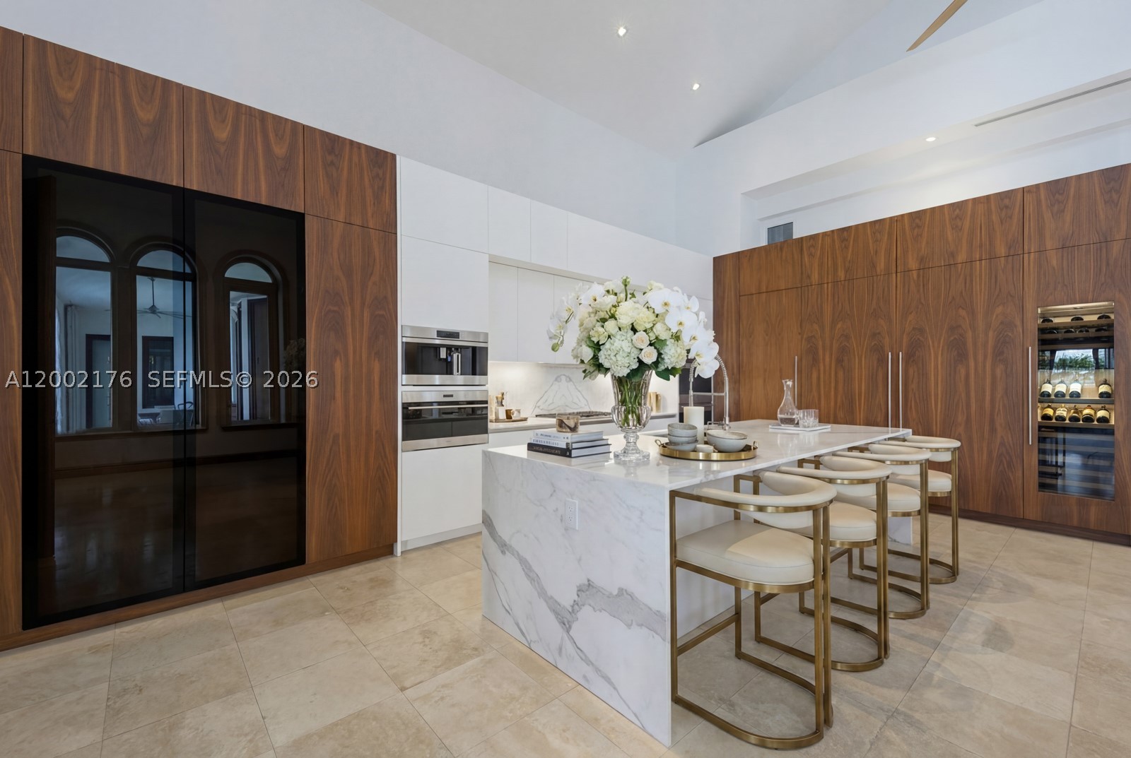 432 S Hibiscus Dr, Miami Beach FL 33139