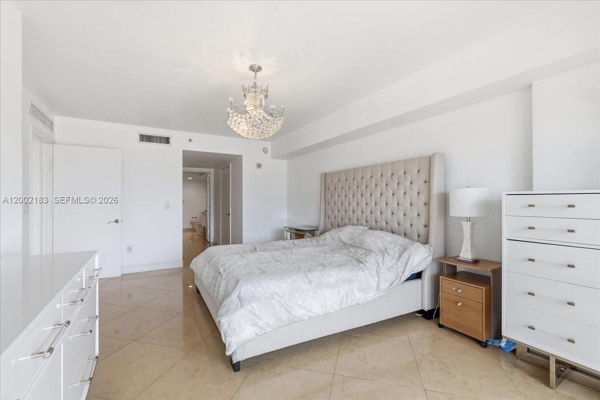 17201 Collins Ave #1107, Sunny Isles Beach FL 33160