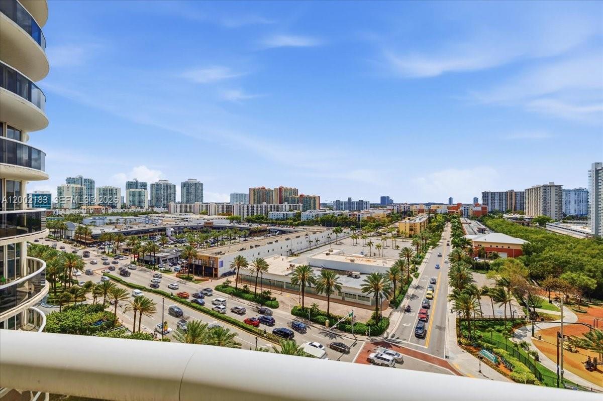 17201 Collins Ave #1107, Sunny Isles Beach FL 33160