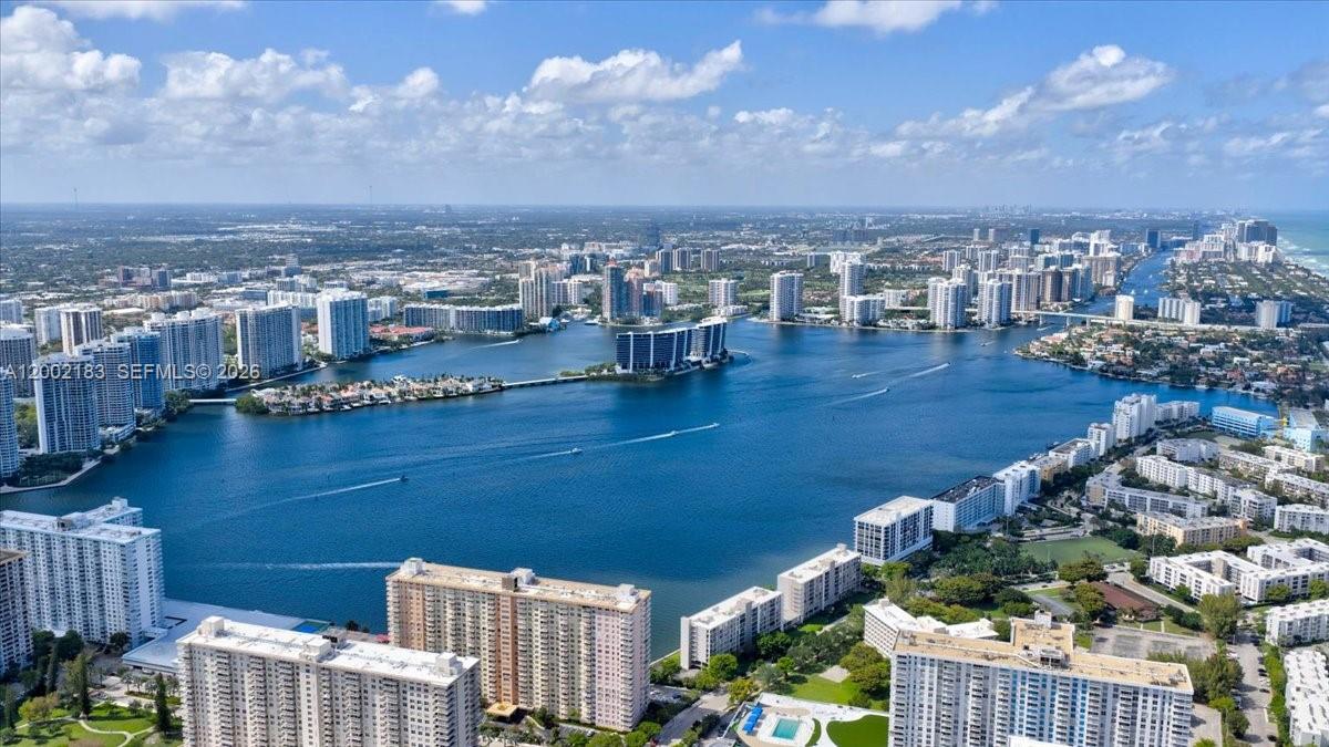 17201 Collins Ave #1107, Sunny Isles Beach FL 33160