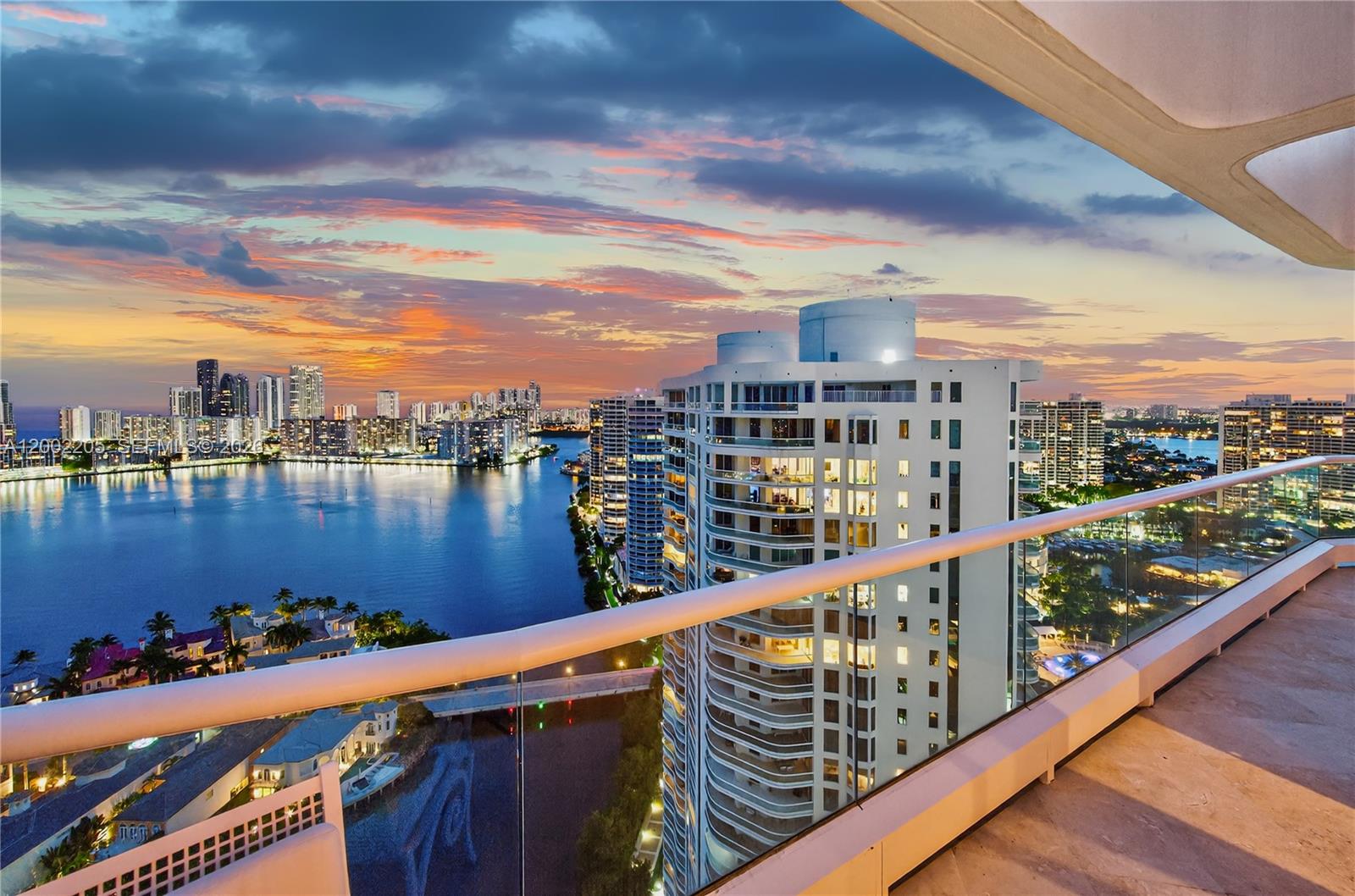 7000 Island Blvd #PH-02, Aventura FL 33160