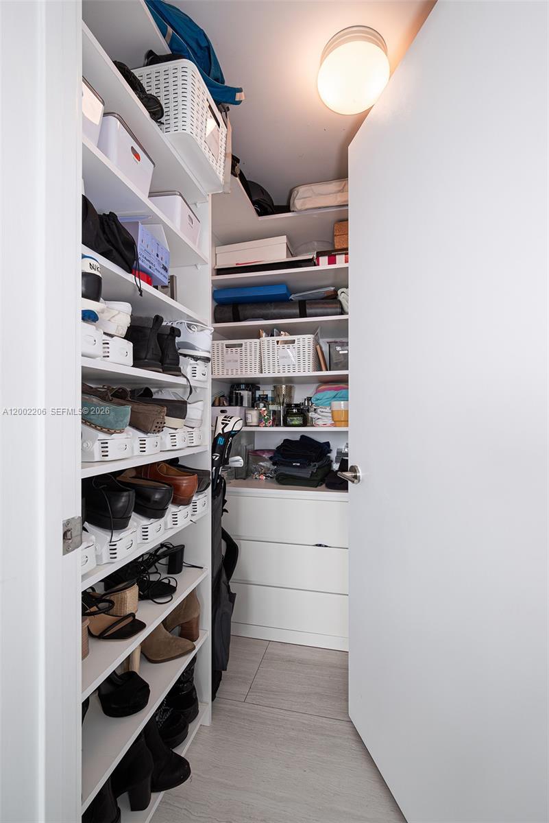 2900 NE 7th Ave #1505, Miami FL 33137