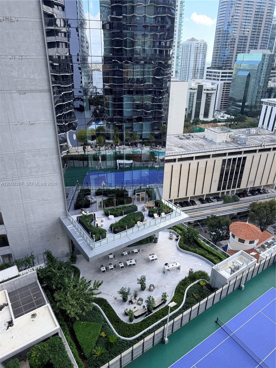801 S Miami Ave #2002, Miami FL 33130