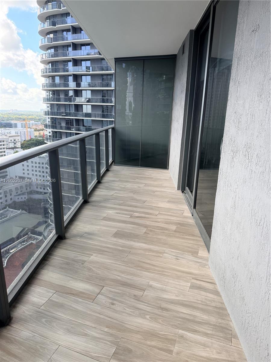 801 S Miami Ave #2002, Miami FL 33130