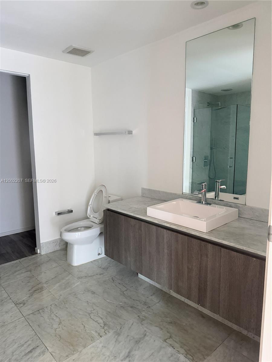 801 S Miami Ave #2002, Miami FL 33130