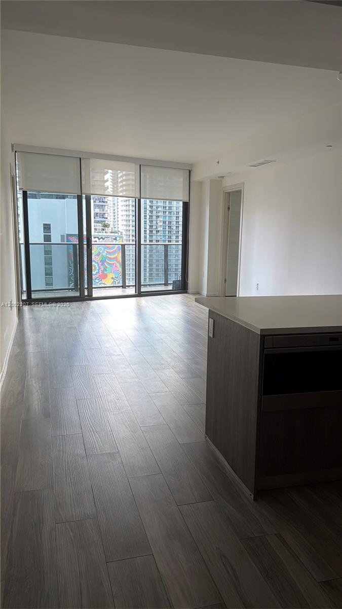 801 S Miami Ave #2002, Miami FL 33130