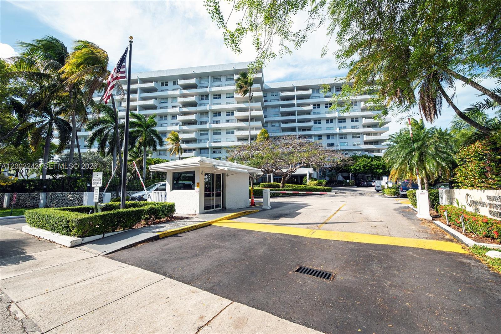 155 OCEAN LANE DR #1101, Key Biscayne FL 33149