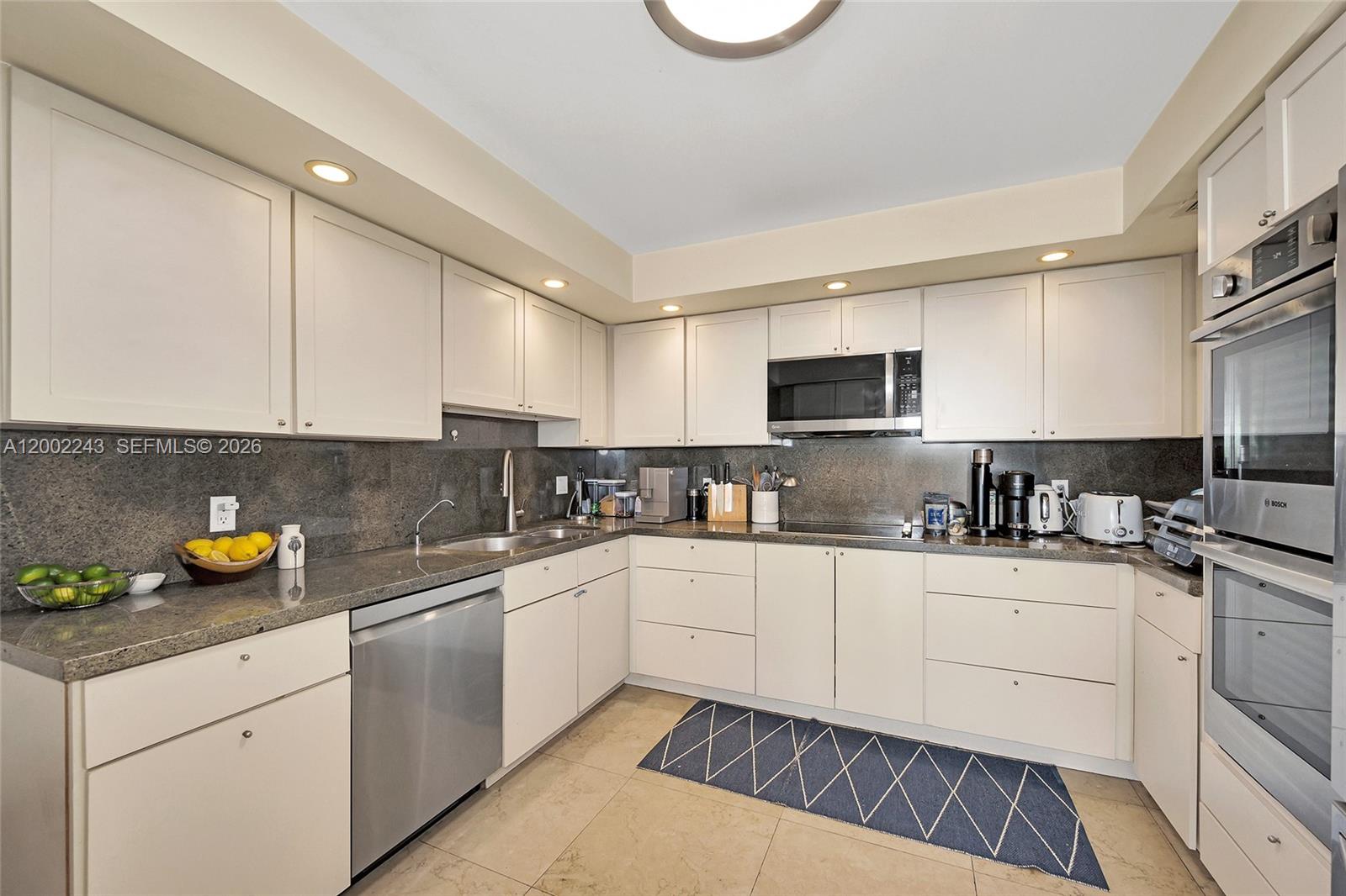 155 OCEAN LANE DR #1101, Key Biscayne FL 33149