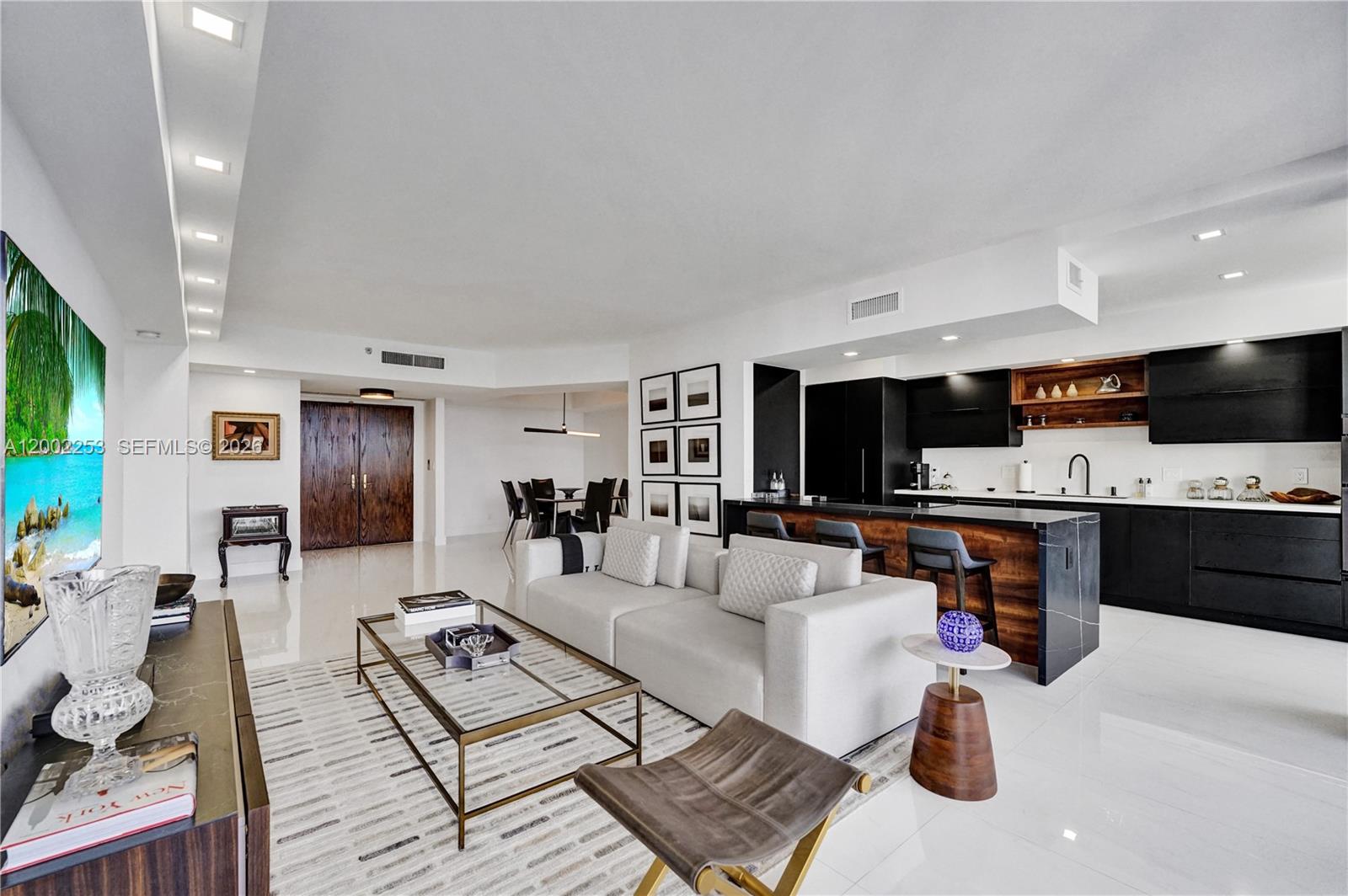 20281 E Country Club Dr #1503, Aventura FL 33180