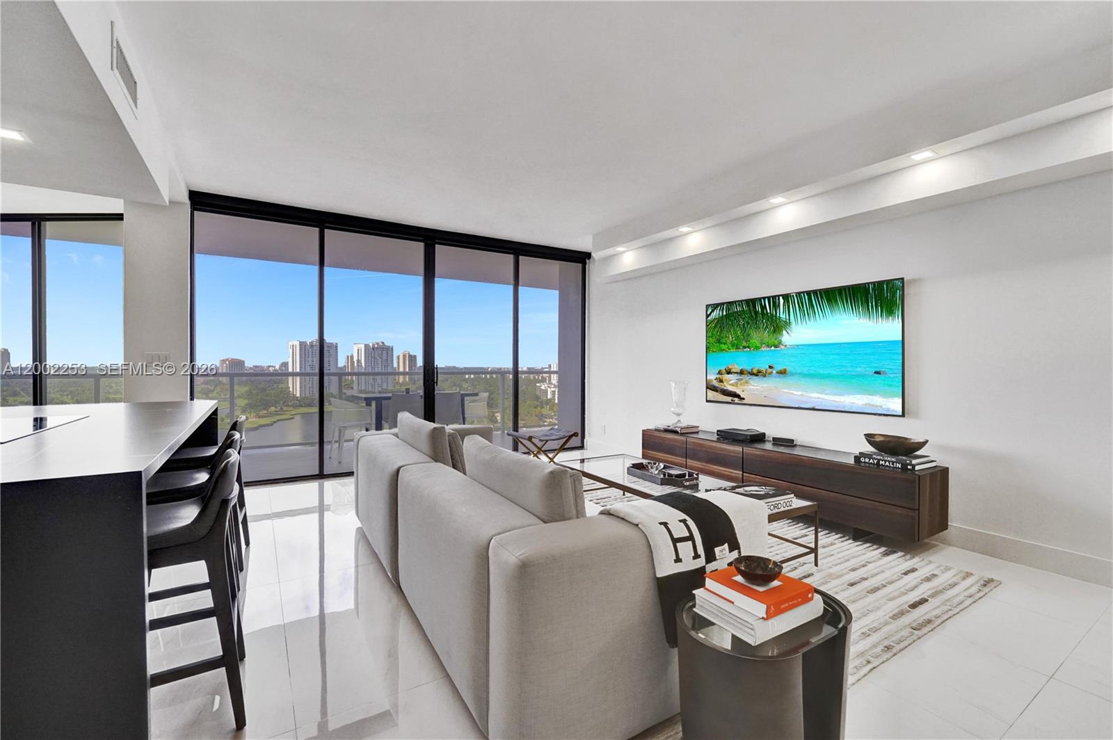 20281 E Country Club Dr #1503, Aventura FL 33180