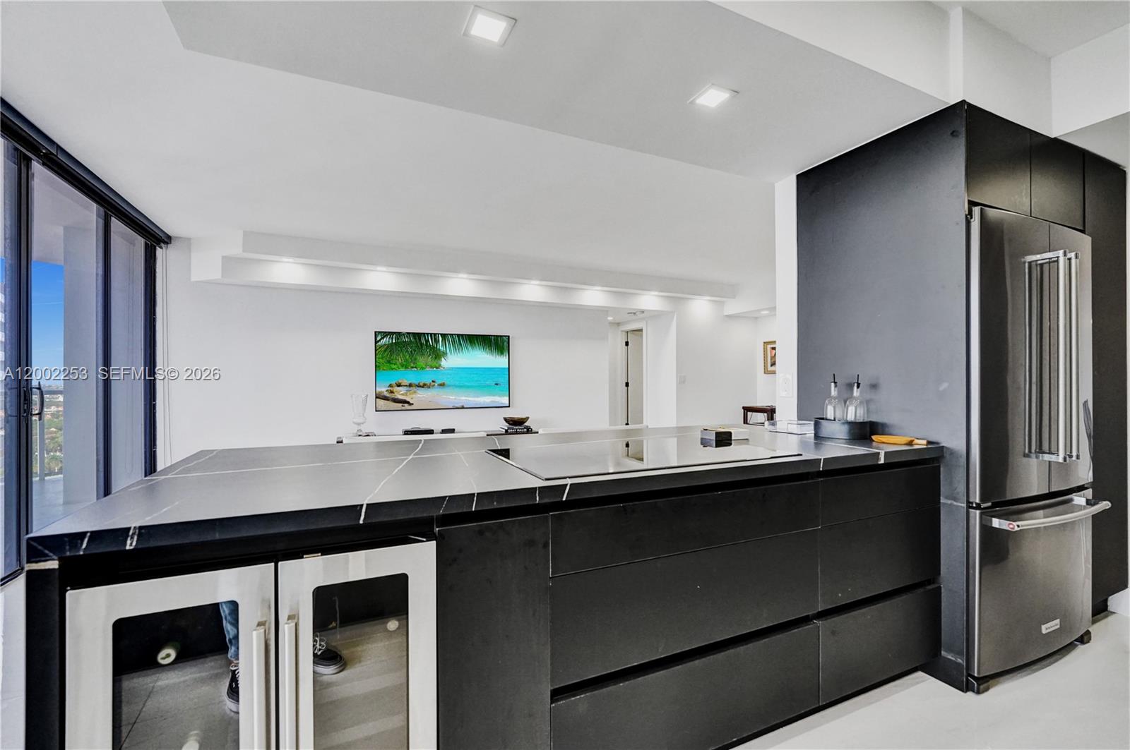 20281 E Country Club Dr #1503, Aventura FL 33180