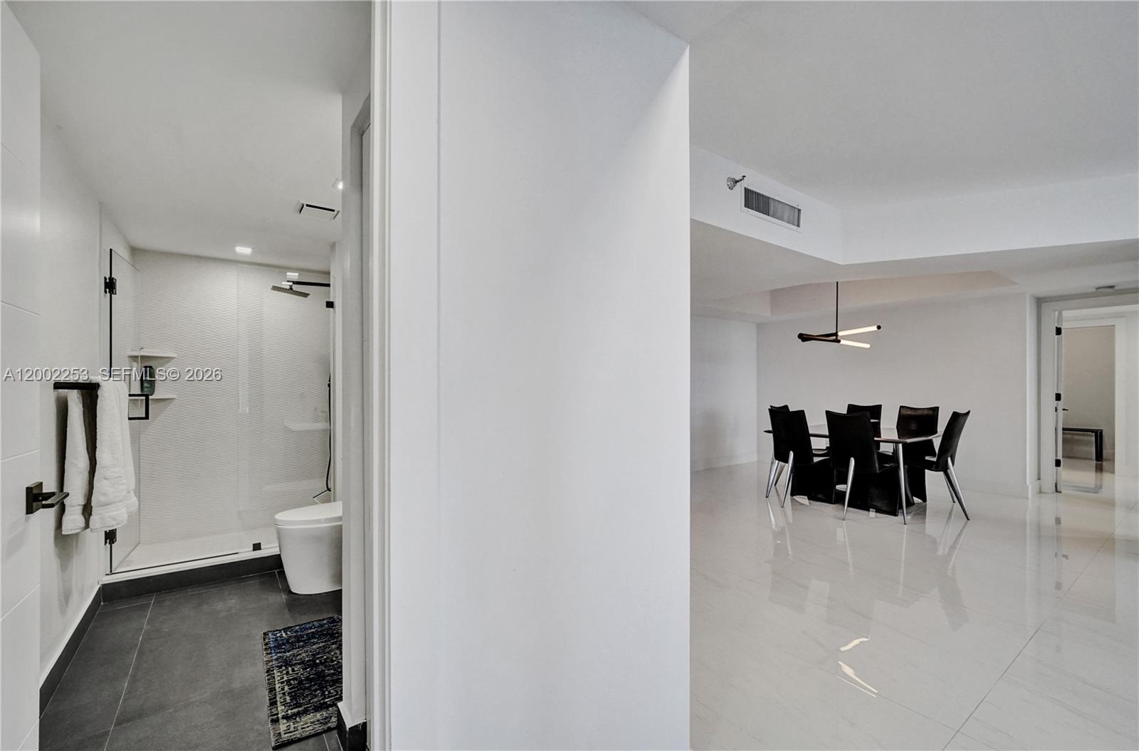 20281 E Country Club Dr #1503, Aventura FL 33180