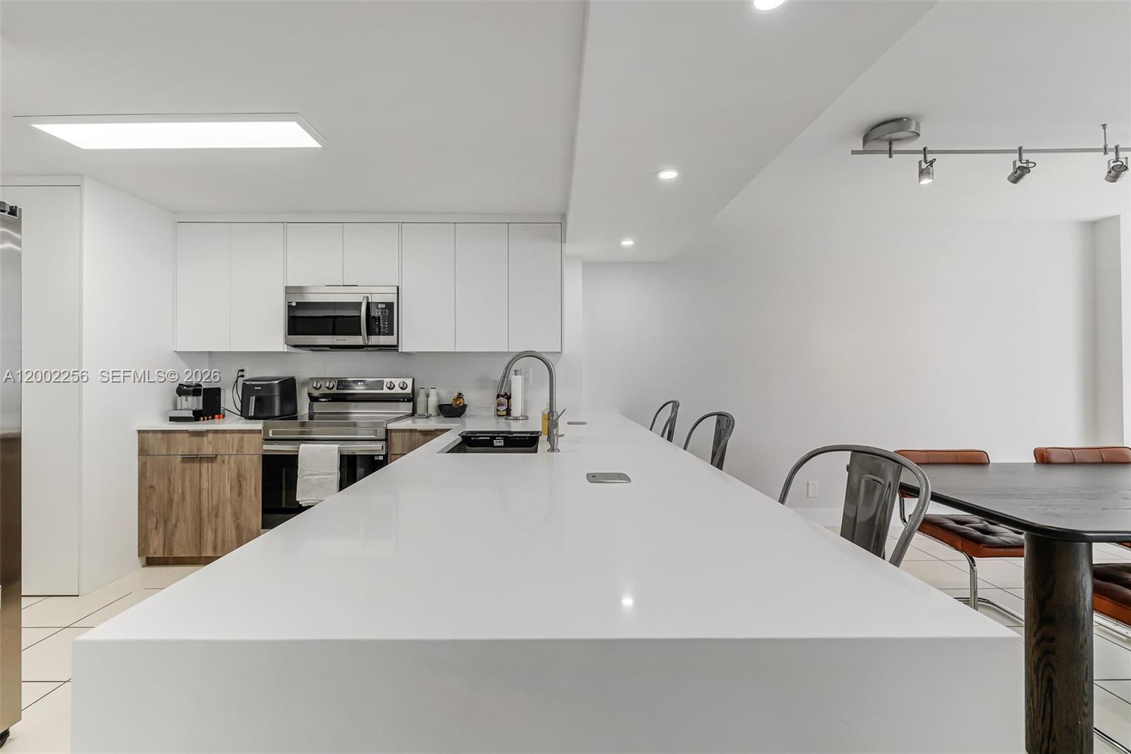 1915 Brickell Ave #C1404, Miami FL 33129