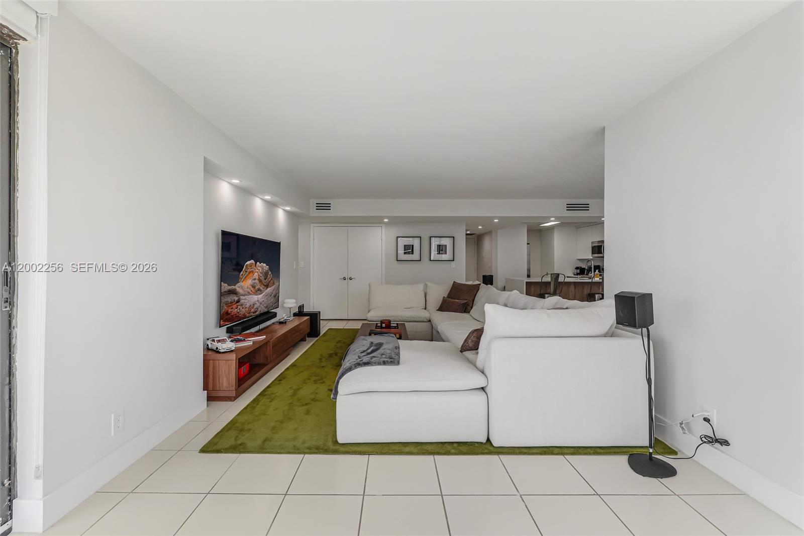 1915 Brickell Ave #C1404, Miami FL 33129