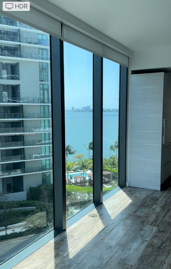 650 NE 32nd St #608, Miami FL 33137