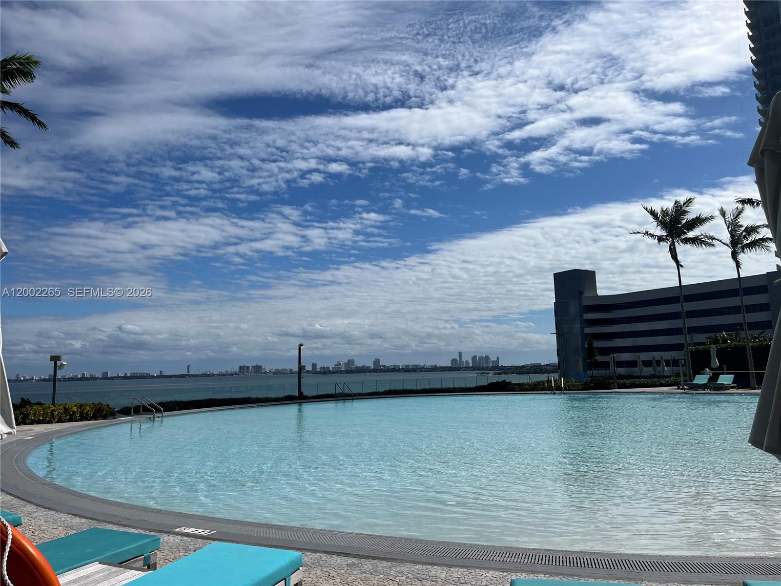 650 NE 32nd St #608, Miami FL 33137