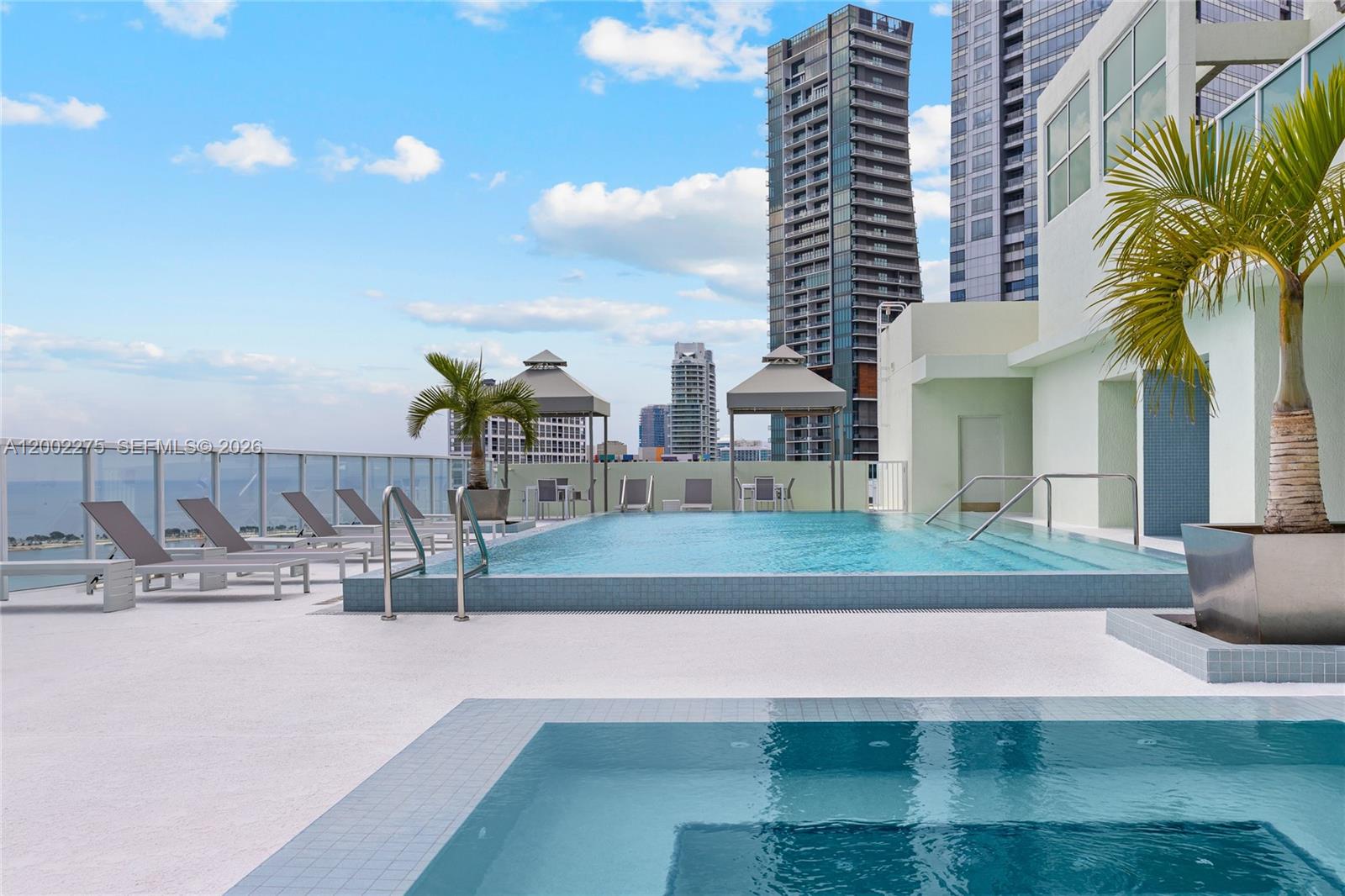 218 SE 14th St #2105, Miami FL 33131