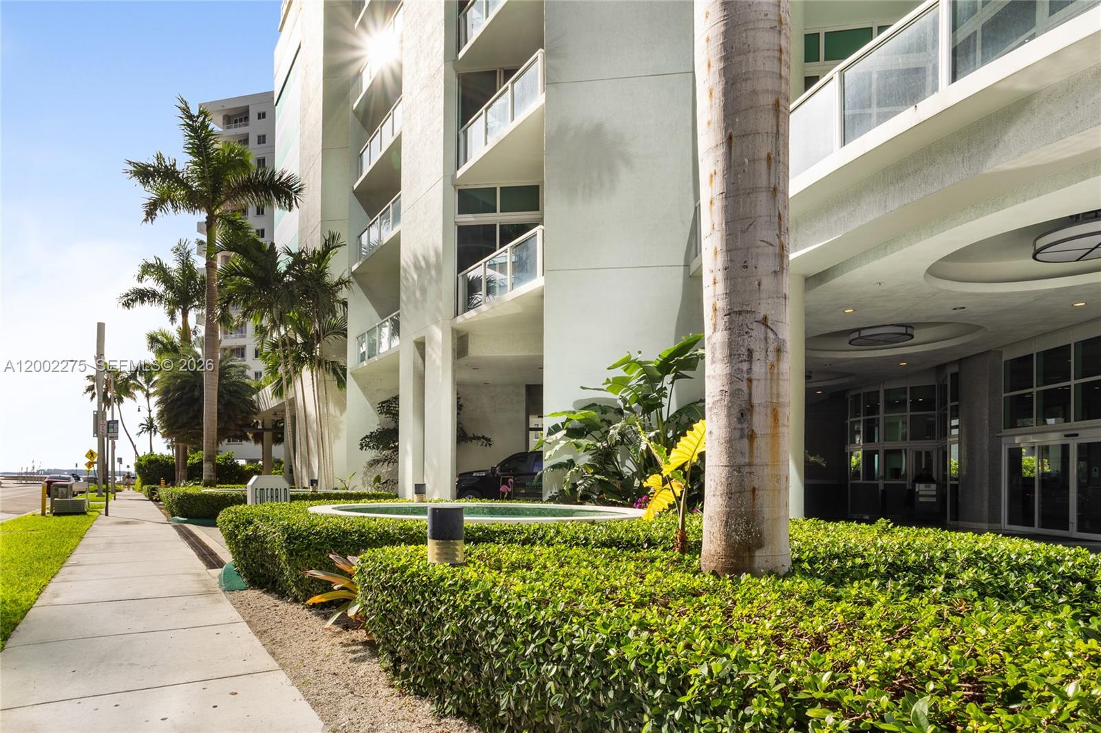 218 SE 14th St #2105, Miami FL 33131
