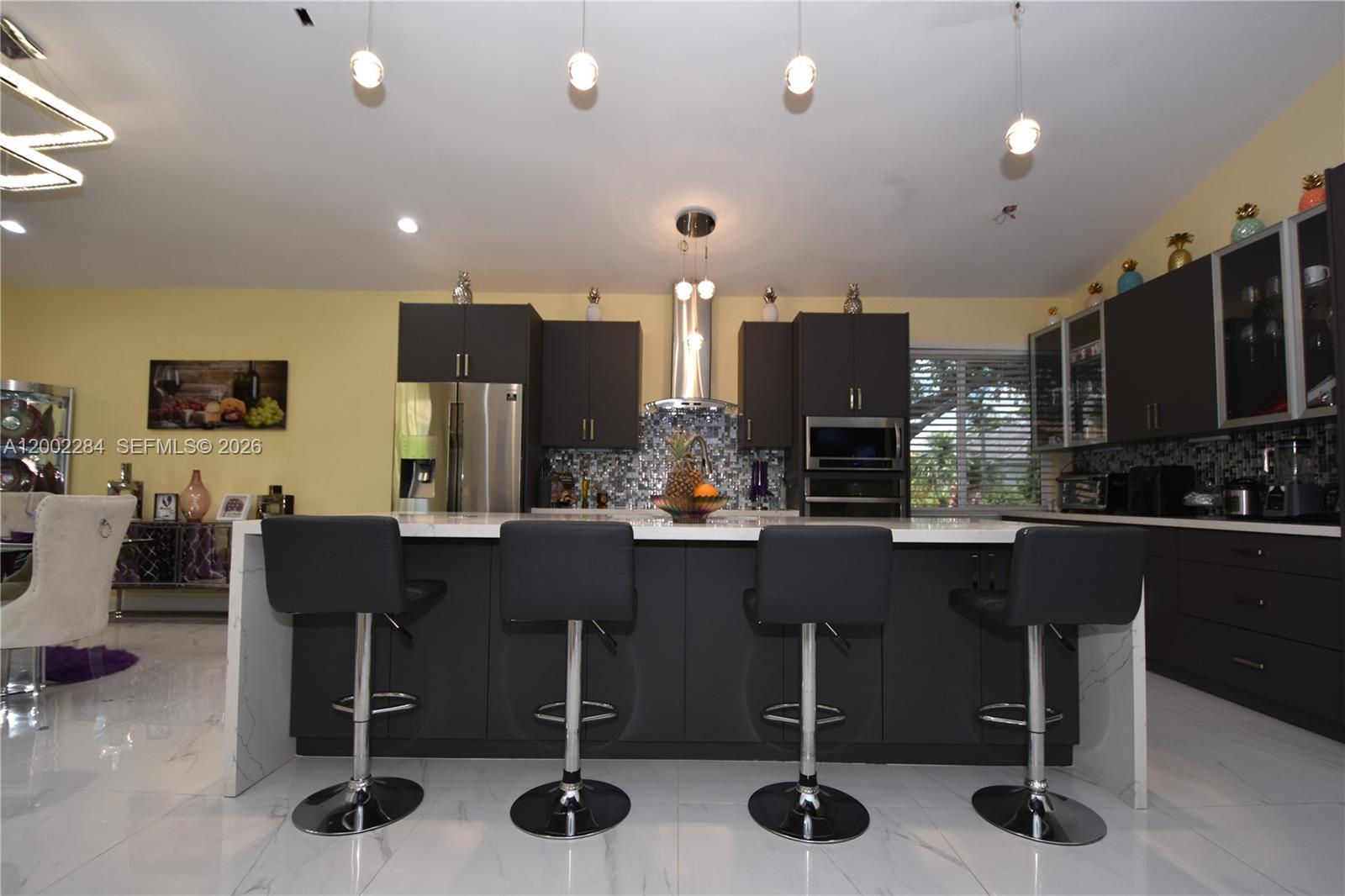 8733 NW 76th Dr, Tamarac FL 33321
