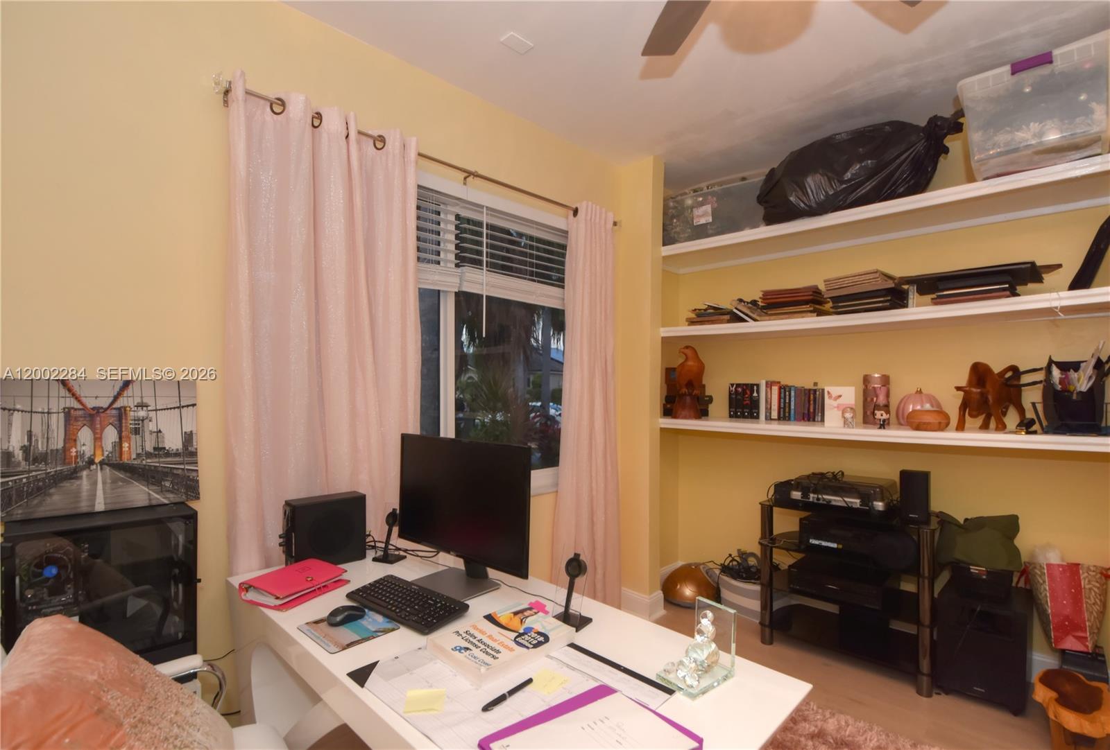 8733 NW 76th Dr, Tamarac FL 33321