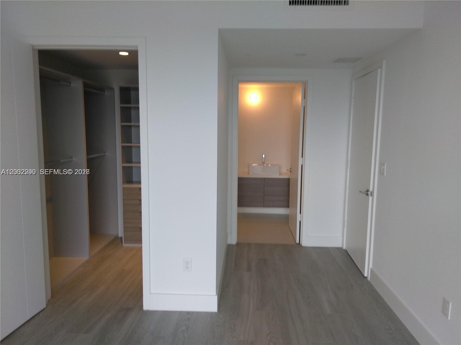 1010 SW 2nd Ave #1901, Miami FL 33130