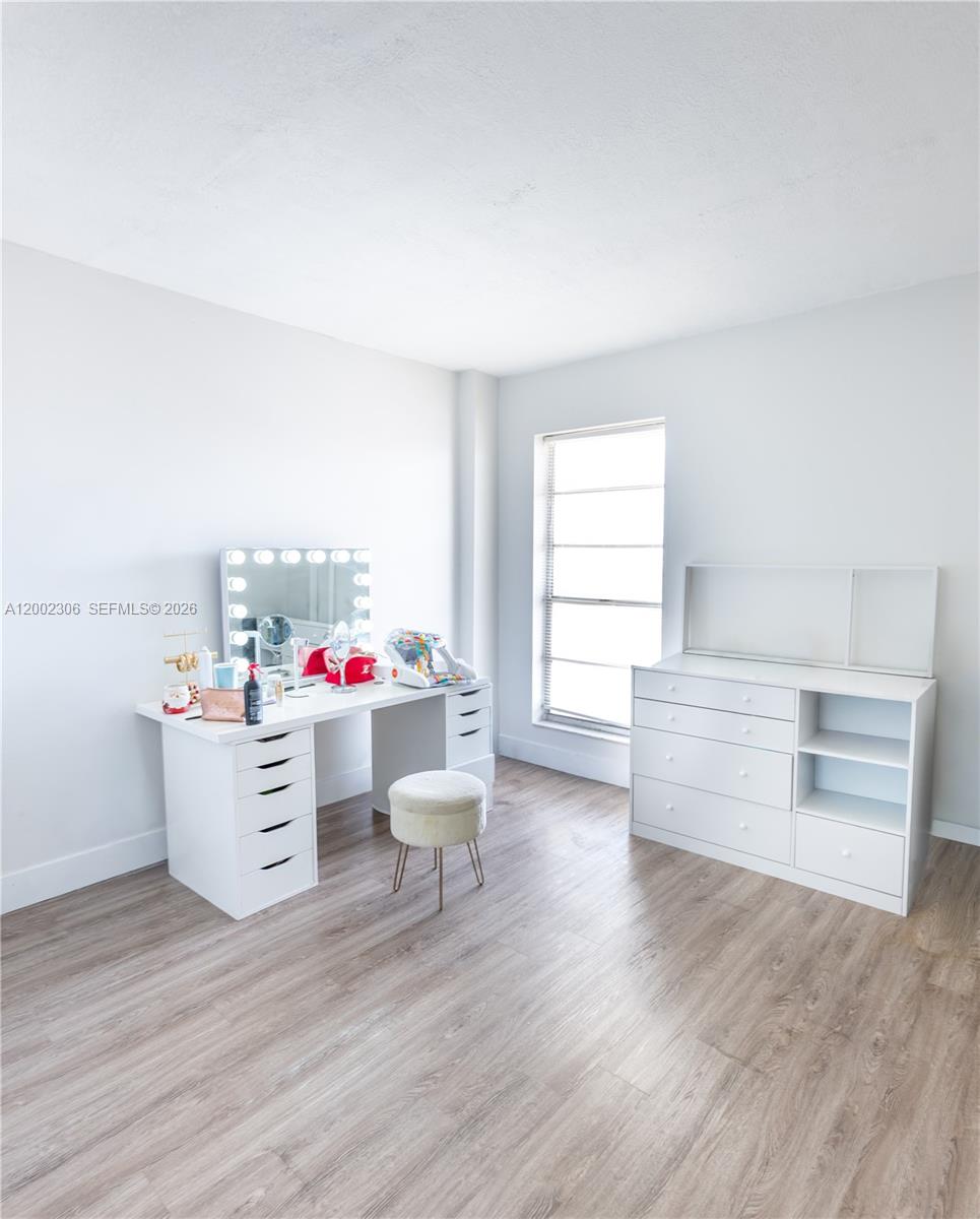 300 NW 42nd Ave #610, Miami FL 33126
