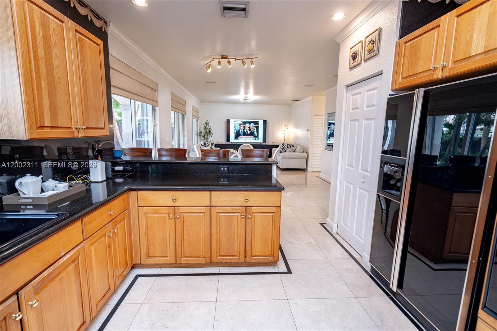 6772 NW 111th Ave, Doral FL 33178