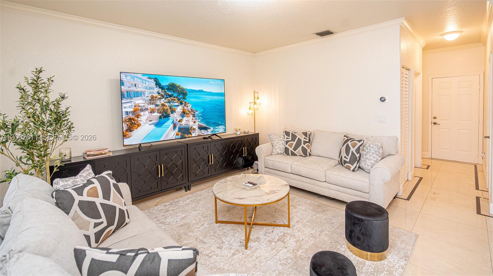 6772 NW 111th Ave, Doral FL 33178